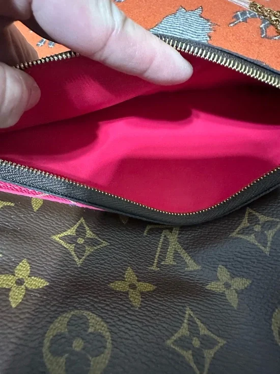 LOUIS VUITTON ❤️🌟UB0188 MONOGRAM TRUNKS COLLECTION POCHETTE WOC ⭐️ - Picture 8 of 11